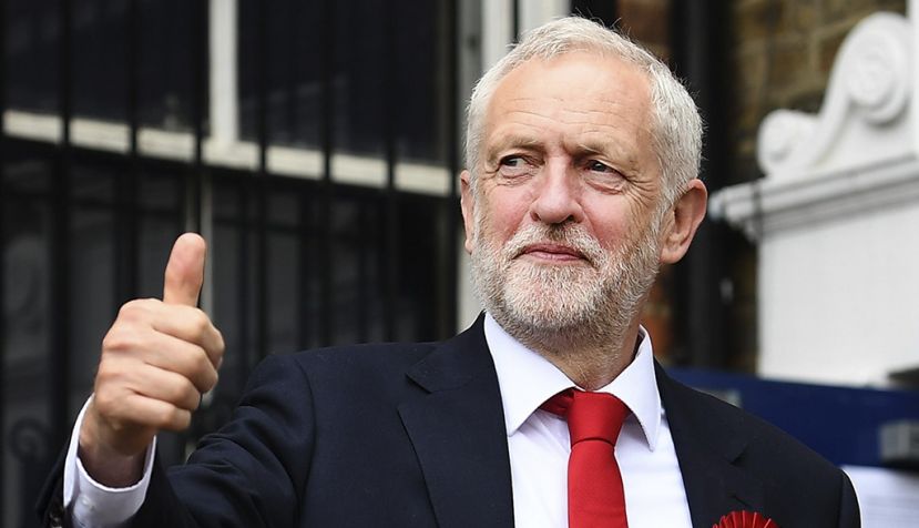 Corbyn dice que todavía puede ser primer ministro
